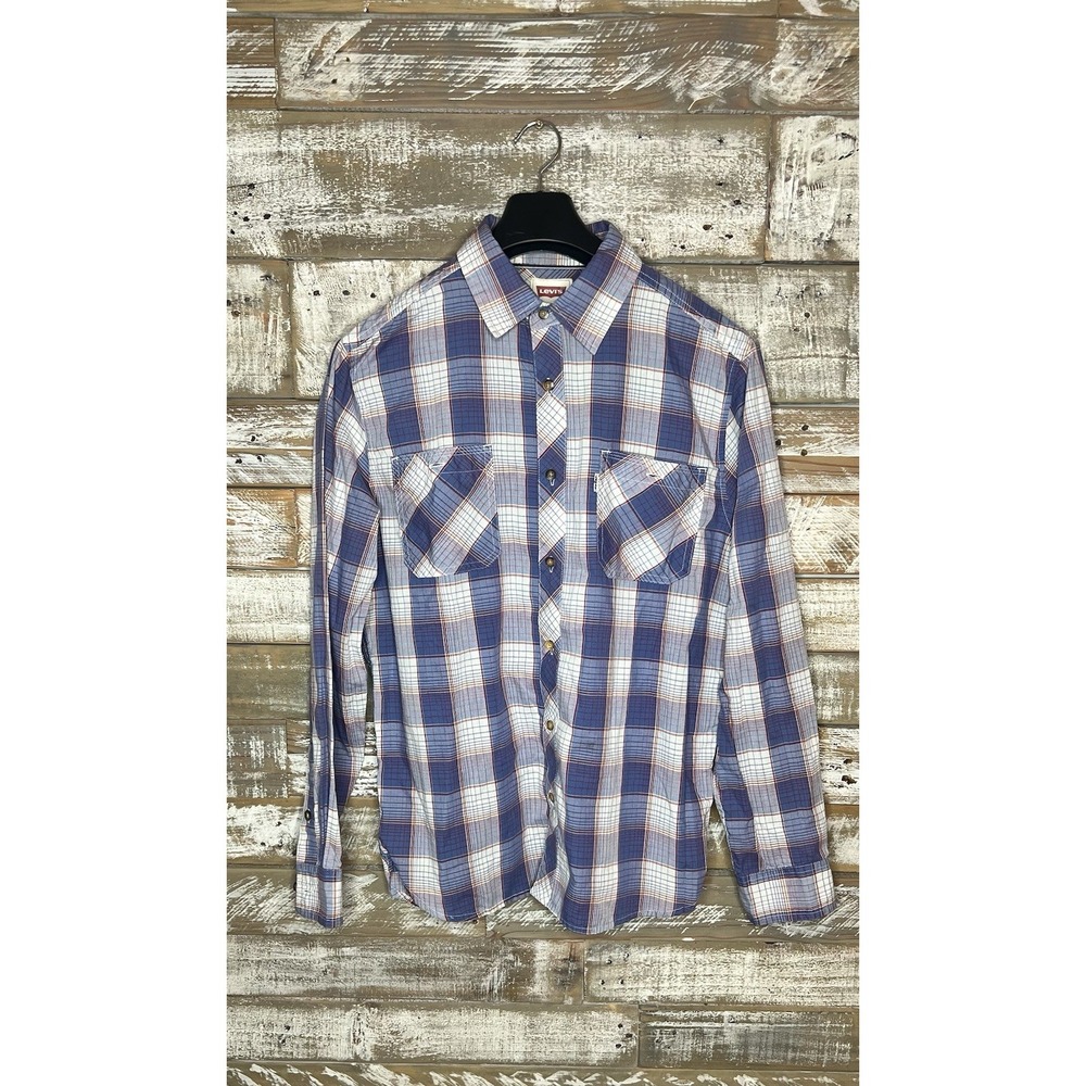 Levi's Men long sleeved button up shirt plaid M